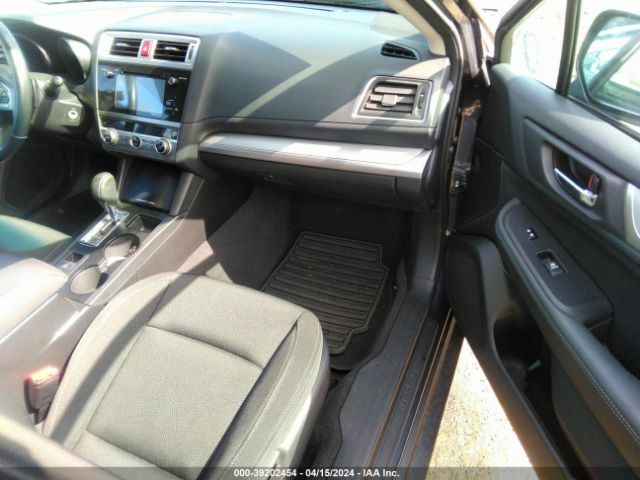 Photo 4 VIN: 4S3BNAF63F3044142 - SUBARU LEGACY 