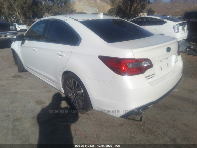 Photo 2 VIN: 4S3BNAF63J3045476 - SUBARU LEGACY 