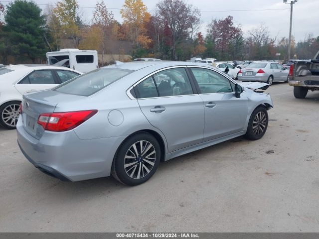 Photo 3 VIN: 4S3BNAF63K3018294 - SUBARU LEGACY 