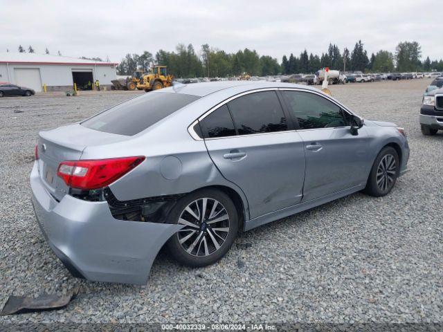 Photo 3 VIN: 4S3BNAF64K3035265 - SUBARU LEGACY 