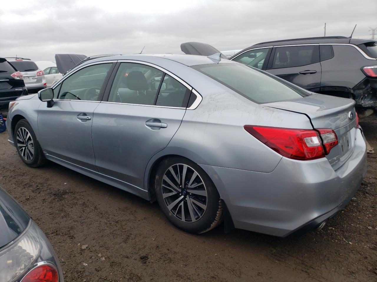 Photo 1 VIN: 4S3BNAF64K3041227 - SUBARU LEGACY 