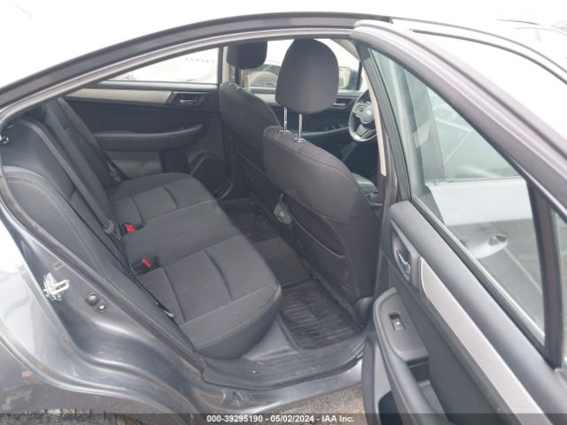 Photo 7 VIN: 4S3BNAF65J3032860 - SUBARU LEGACY 