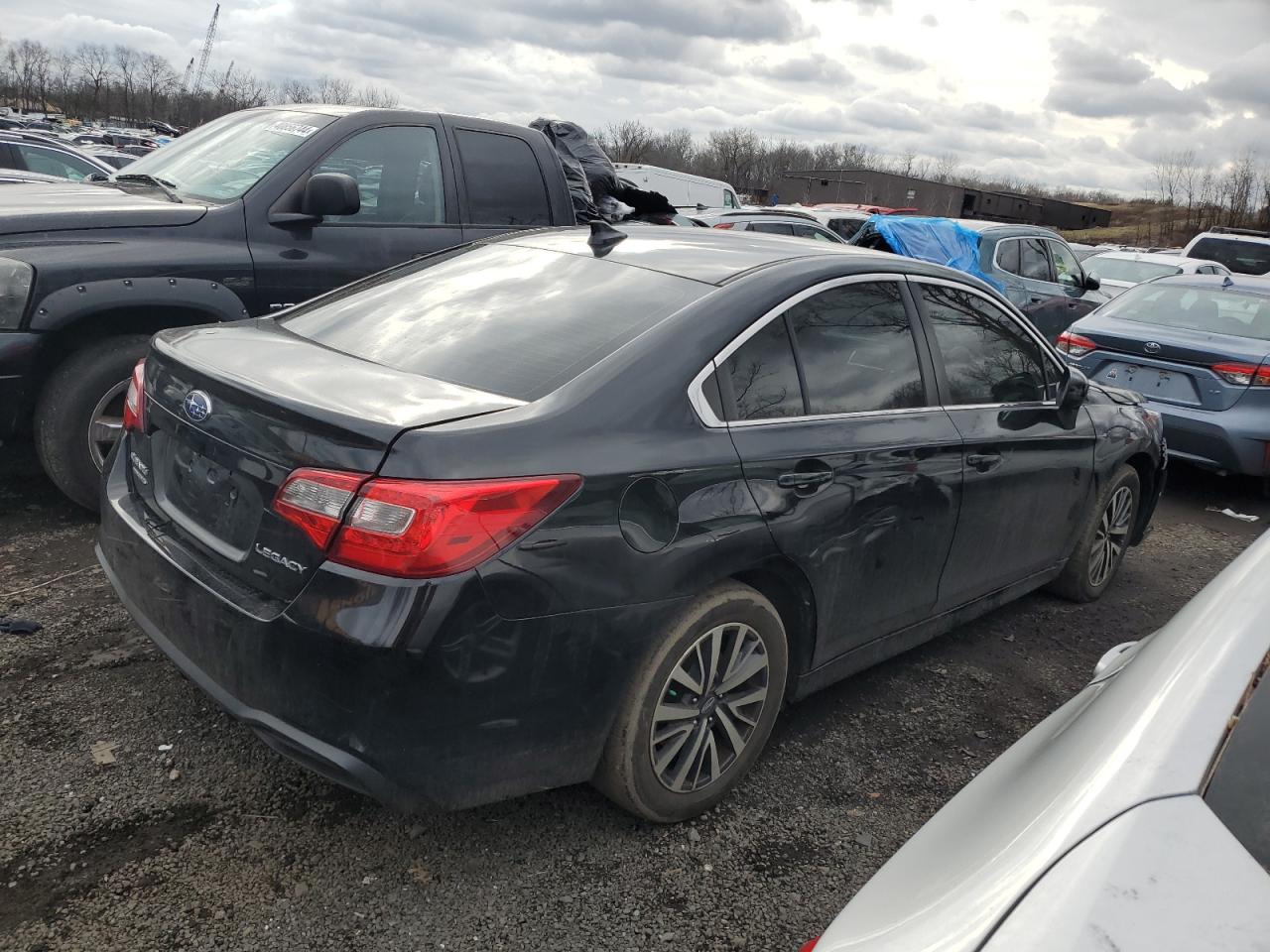 Photo 2 VIN: 4S3BNAF65K3007264 - SUBARU LEGACY 