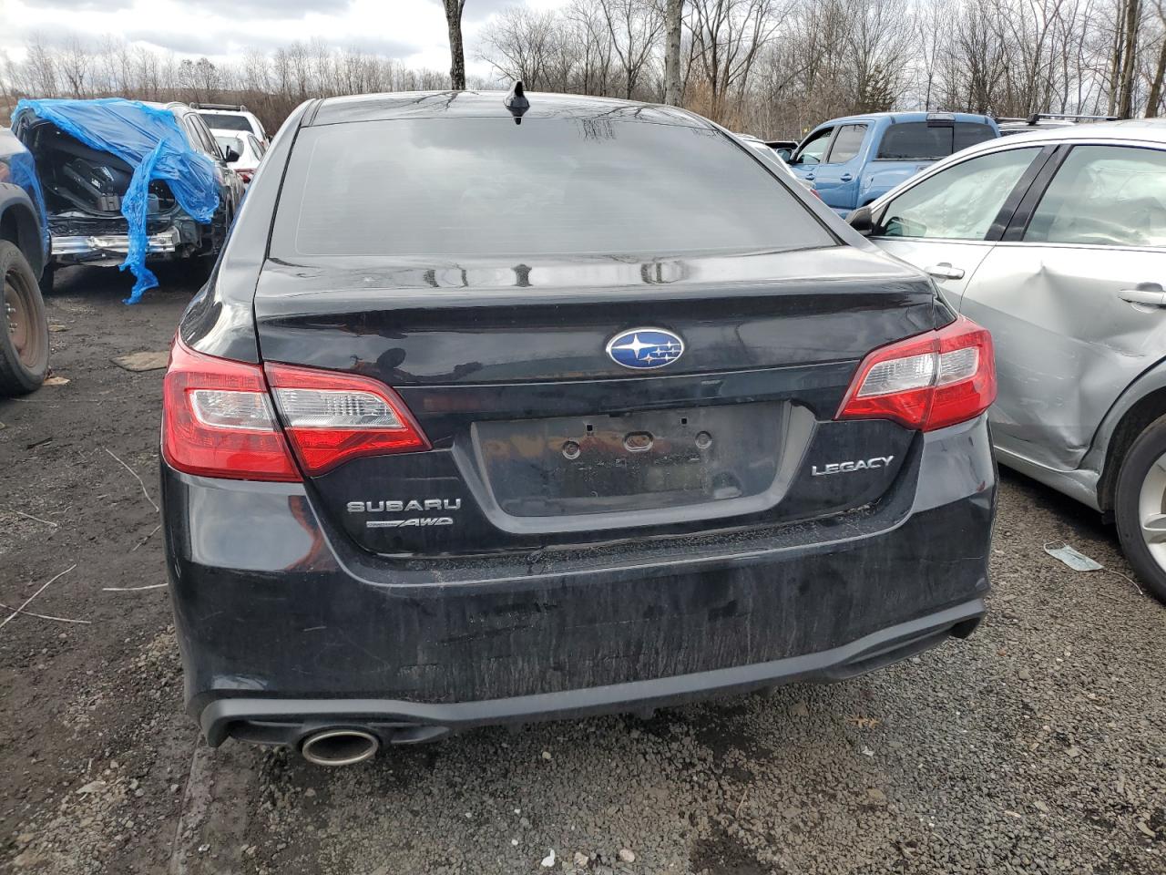 Photo 5 VIN: 4S3BNAF65K3007264 - SUBARU LEGACY 