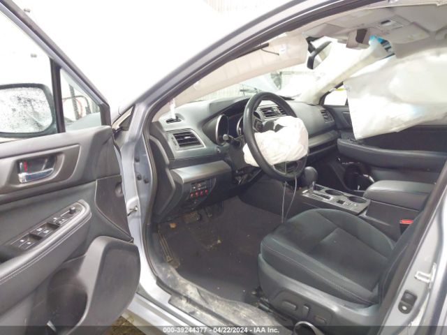 Photo 4 VIN: 4S3BNAF66J3040787 - SUBARU LEGACY 