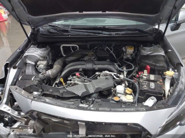 Photo 9 VIN: 4S3BNAF66J3040787 - SUBARU LEGACY 