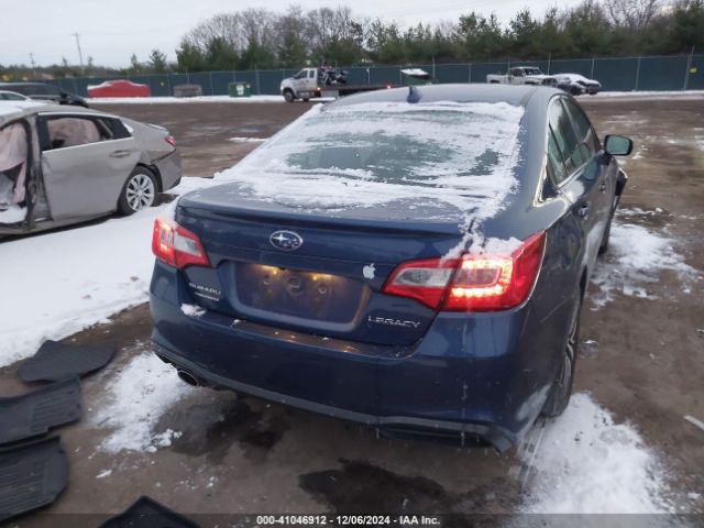 Photo 3 VIN: 4S3BNAF68K3035754 - SUBARU LEGACY 