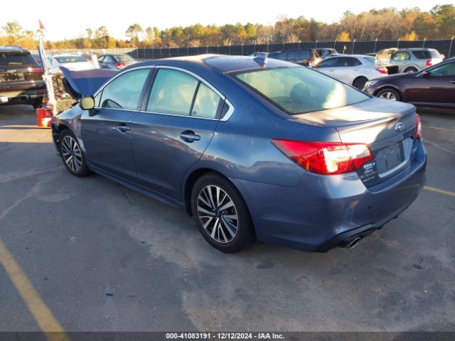 Photo 2 VIN: 4S3BNAF69J3023787 - SUBARU LEGACY 