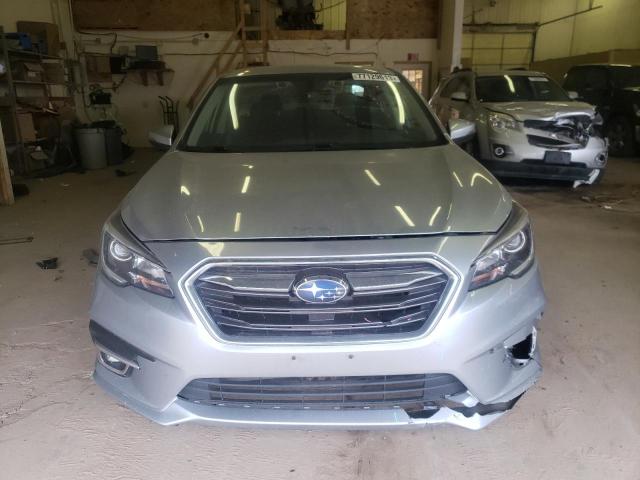 Photo 4 VIN: 4S3BNAF69J3042923 - SUBARU LEGACY 