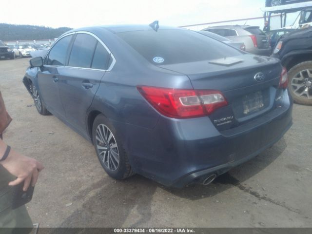 Photo 2 VIN: 4S3BNAF6XJ3045278 - SUBARU LEGACY 