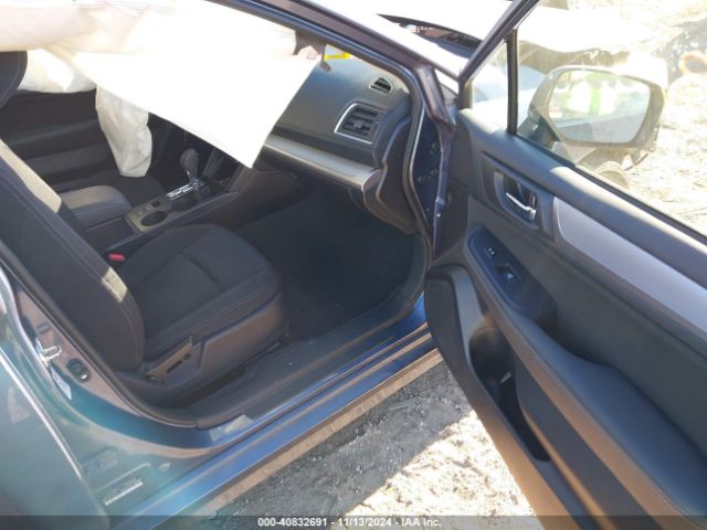 Photo 4 VIN: 4S3BNAH67H3054754 - SUBARU LEGACY 