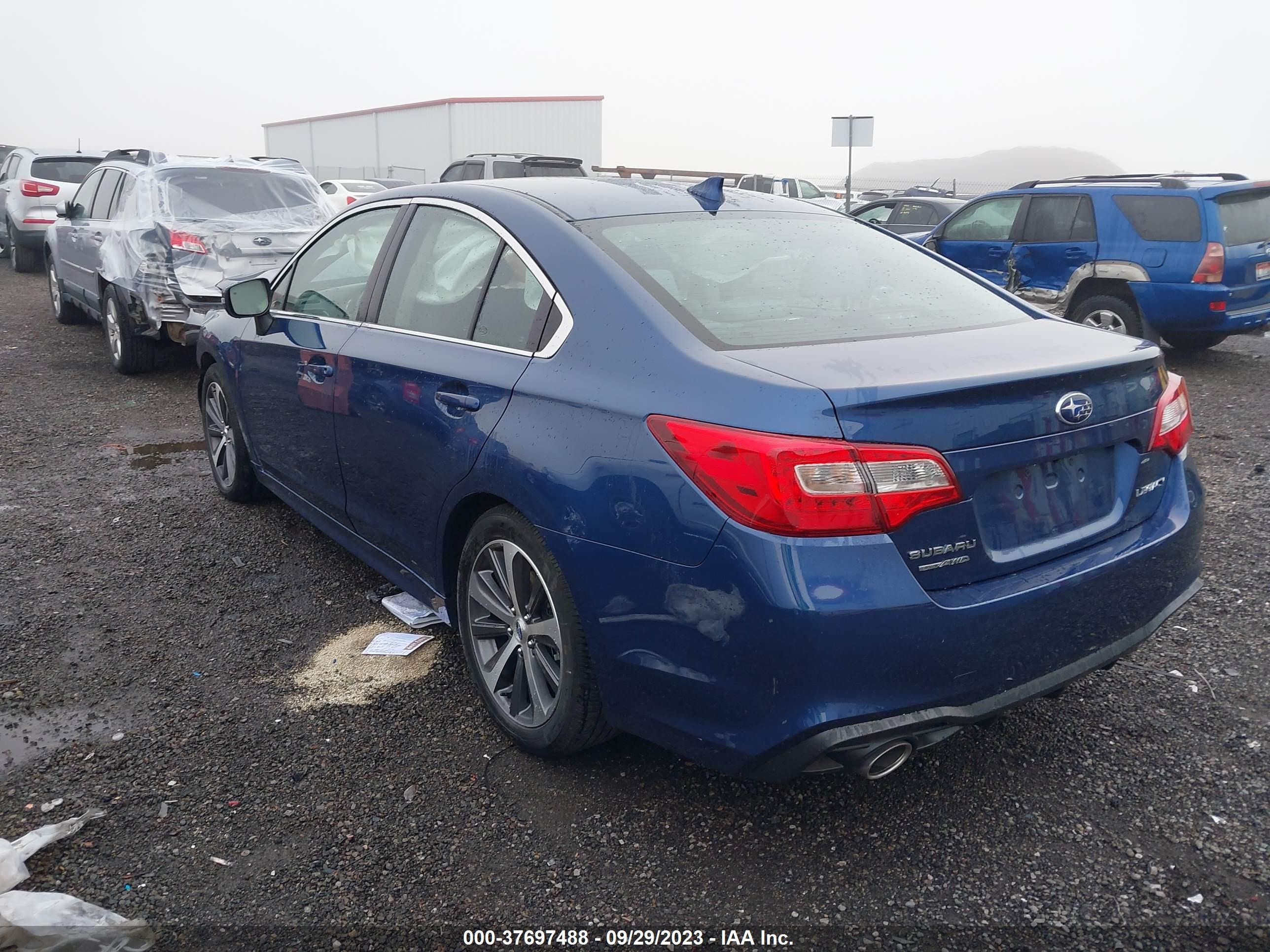 Photo 2 VIN: 4S3BNAJ62K3025020 - SUBARU LEGACY 