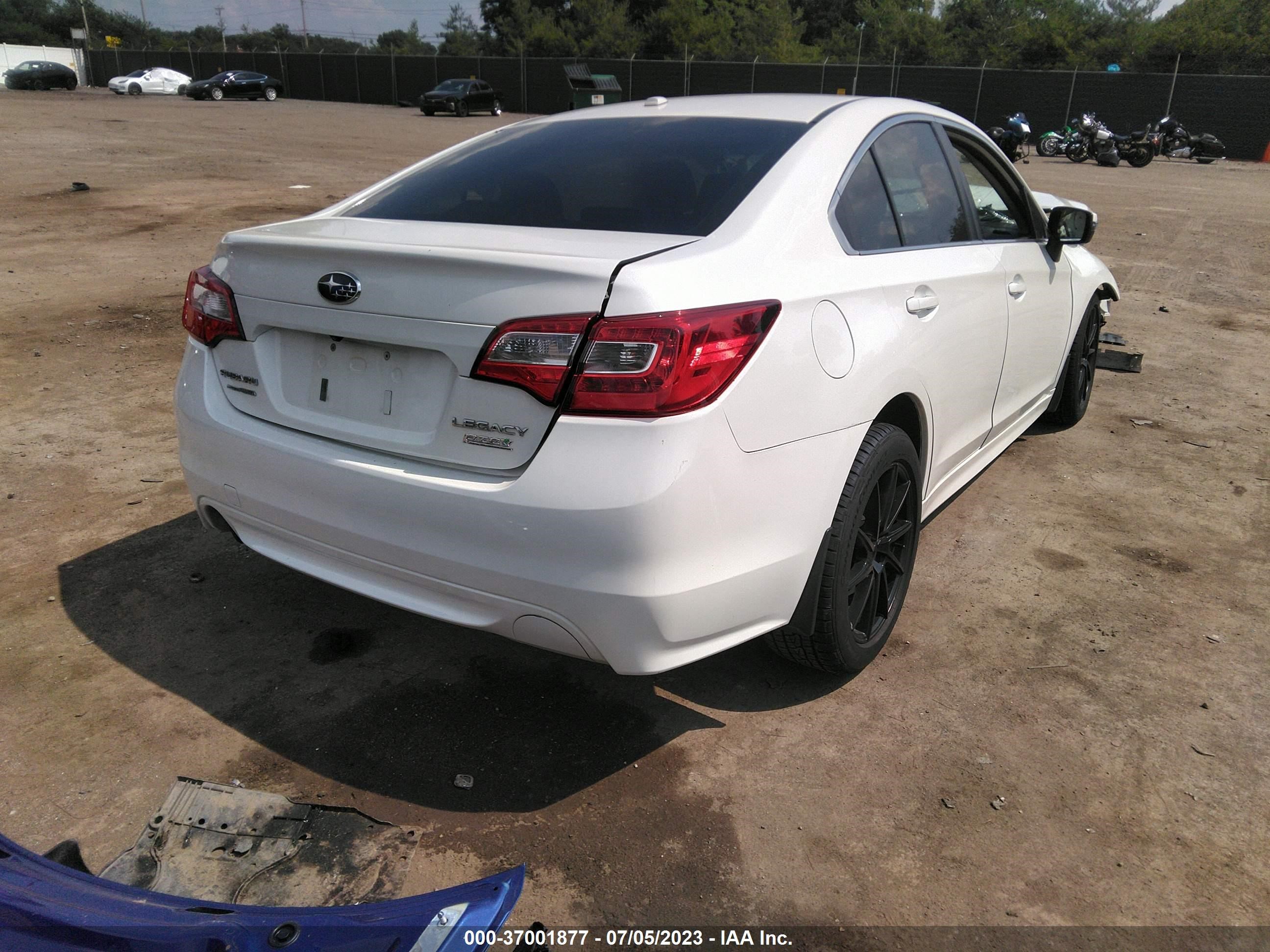 Photo 3 VIN: 4S3BNAL65F3065224 - SUBARU LEGACY 