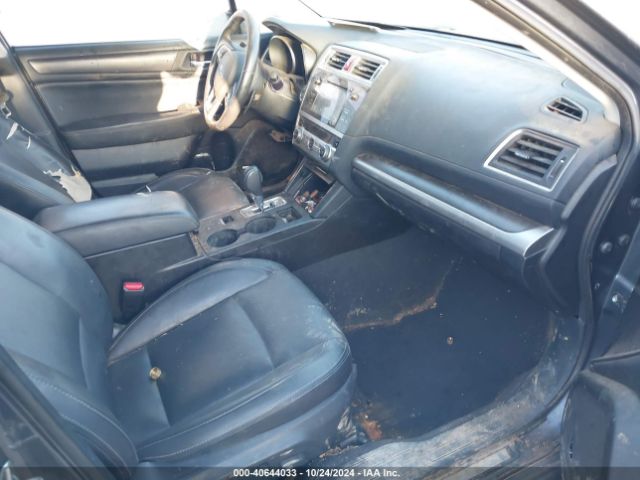 Photo 4 VIN: 4S3BNAN60H3040795 - SUBARU LEGACY 