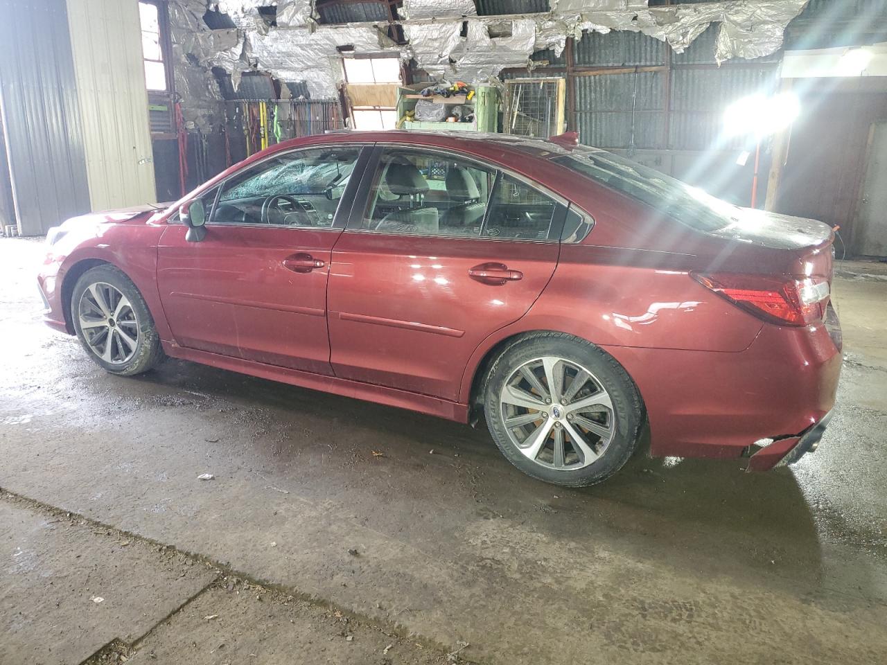 Photo 1 VIN: 4S3BNAN60K3031649 - SUBARU LEGACY 