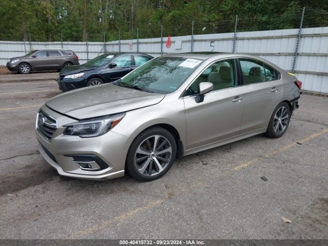 Photo 1 VIN: 4S3BNAN61J3022456 - SUBARU LEGACY 