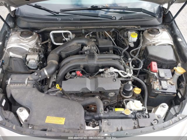 Photo 9 VIN: 4S3BNAN61J3022456 - SUBARU LEGACY 