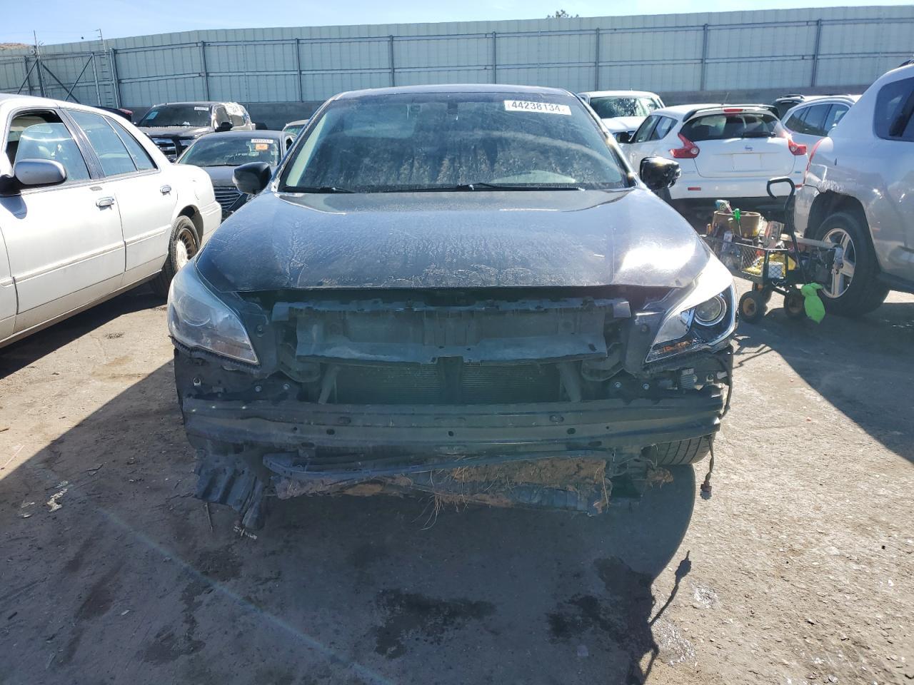 Photo 4 VIN: 4S3BNAN63H3053332 - SUBARU LEGACY 