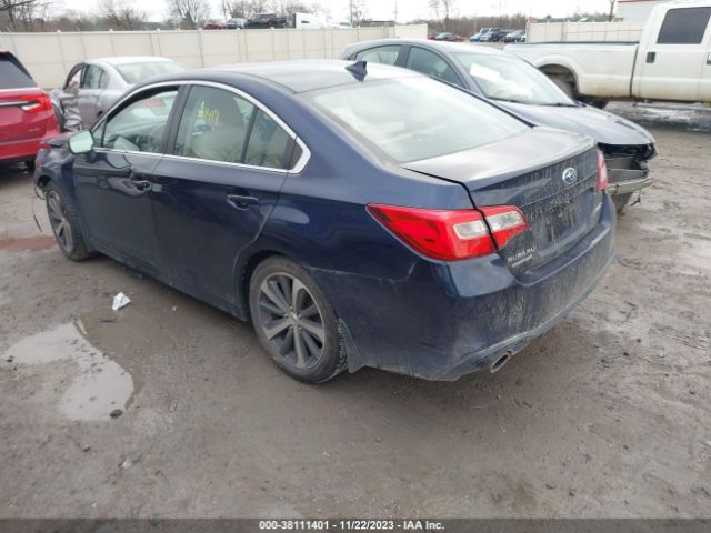 Photo 2 VIN: 4S3BNAN66J3023215 - SUBARU LEGACY 