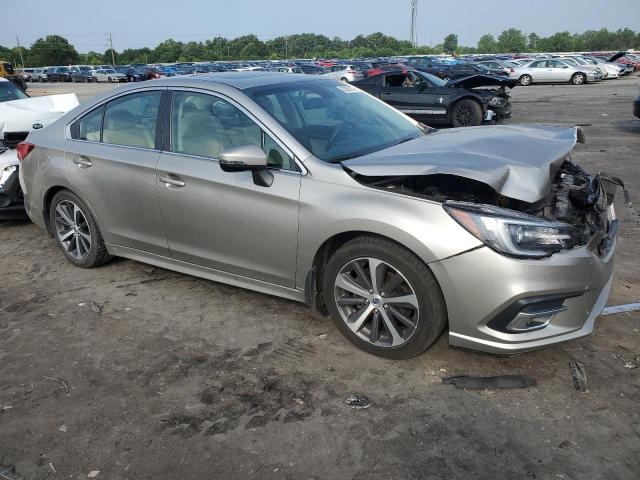 Photo 3 VIN: 4S3BNAN67J3023899 - SUBARU LEGACY 