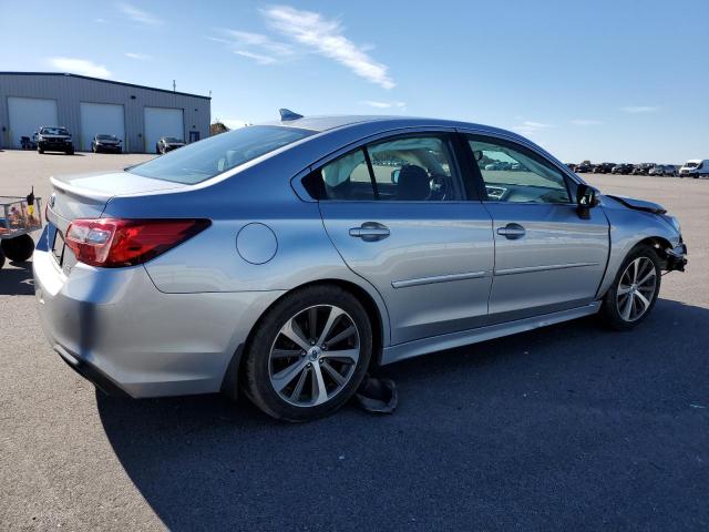 Photo 2 VIN: 4S3BNAN67J3029752 - SUBARU LEGACY 