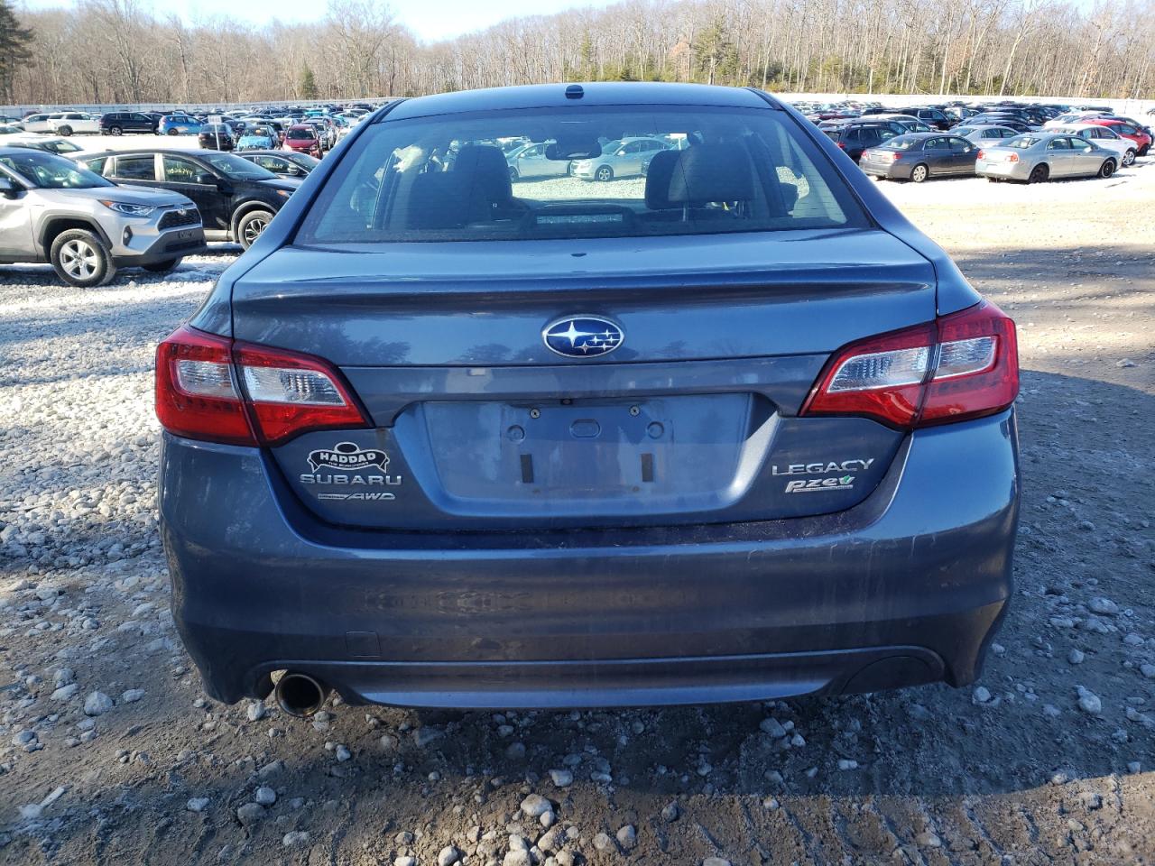 Photo 5 VIN: 4S3BNAN68F3045529 - SUBARU LEGACY 