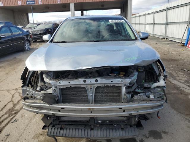 Photo 4 VIN: 4S3BNAN69H3011201 - SUBARU LEGACY 