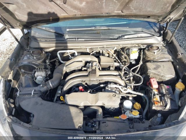 Photo 9 VIN: 4S3BNAN69J3030577 - SUBARU LEGACY 