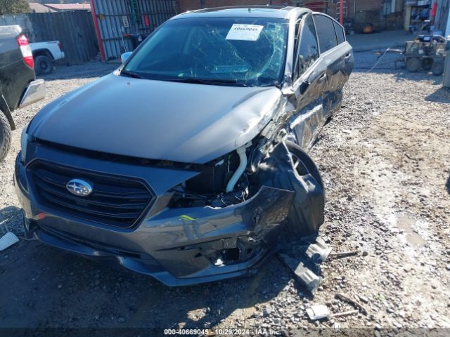 Photo 5 VIN: 4S3BNAR60J3005674 - SUBARU LEGACY 