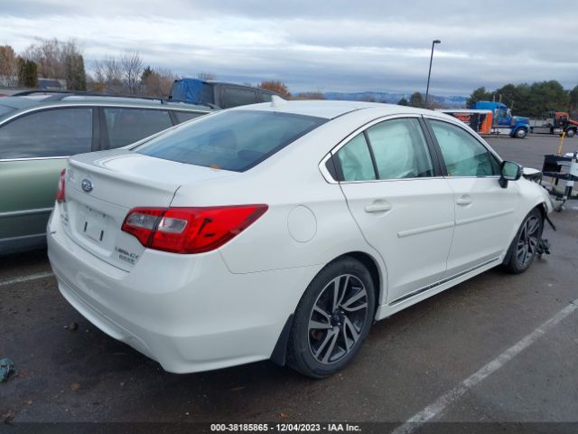 Photo 3 VIN: 4S3BNAR62H3010661 - SUBARU LEGACY 