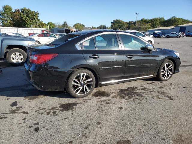 Photo 2 VIN: 4S3BNAR66J3006019 - SUBARU LEGACY SPO 