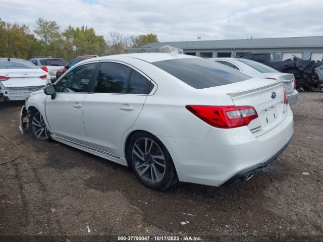 Photo 2 VIN: 4S3BNAR66K3022691 - SUBARU LEGACY 