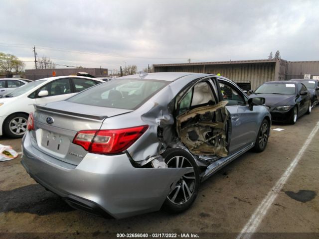 Photo 3 VIN: 4S3BNAS61J3015771 - SUBARU LEGACY 