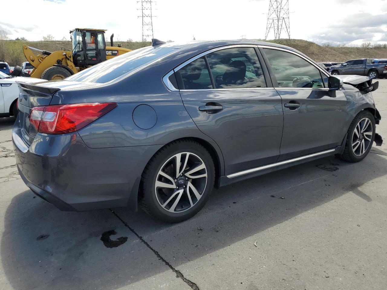 Photo 2 VIN: 4S3BNAS61K3018588 - SUBARU LEGACY 