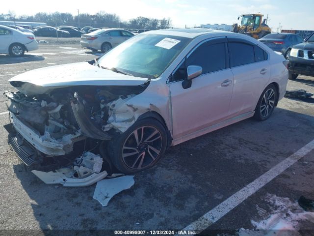 Photo 1 VIN: 4S3BNAS64J3007924 - SUBARU LEGACY 