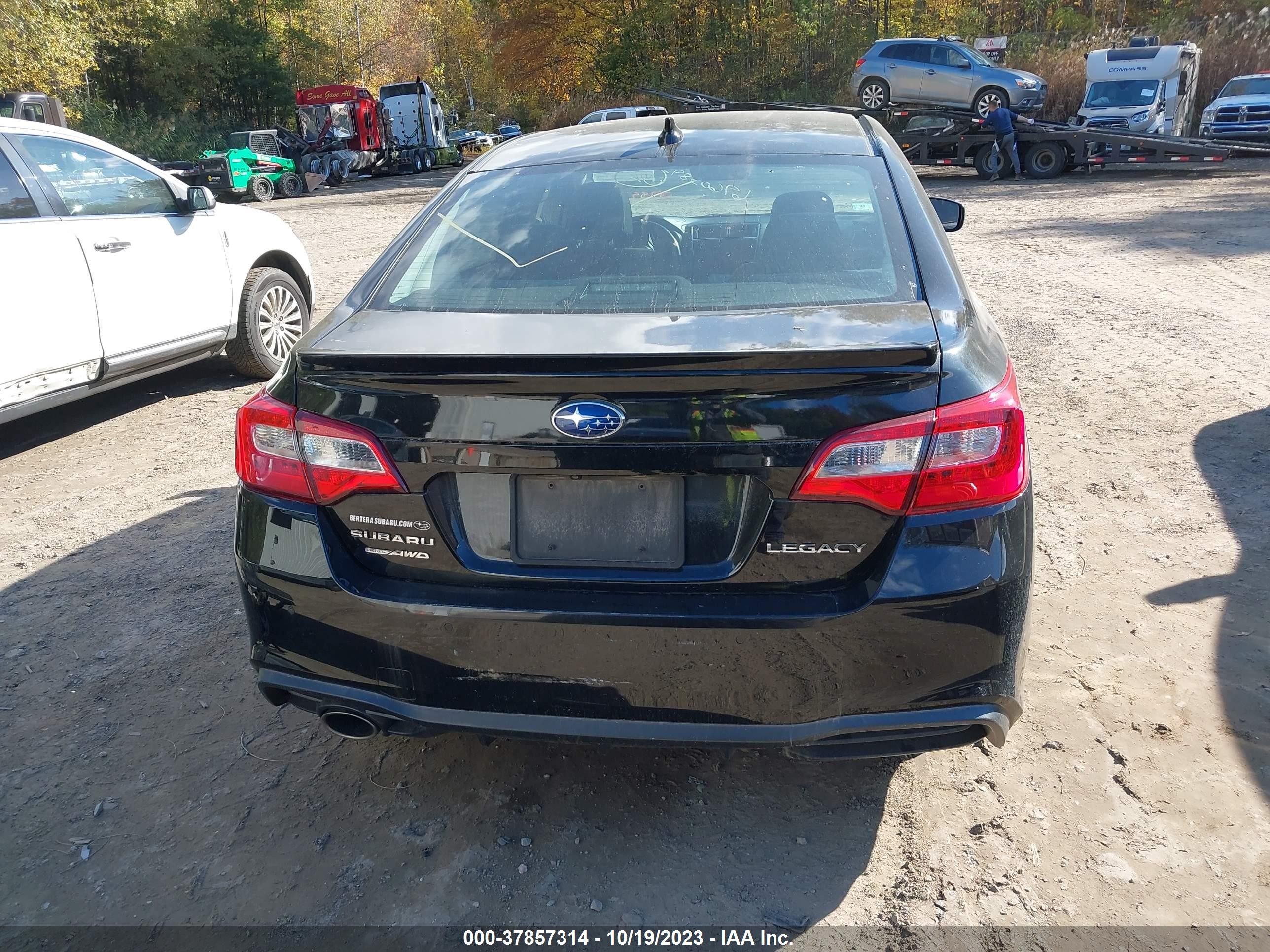 Photo 14 VIN: 4S3BNAS6XK3027189 - SUBARU LEGACY 