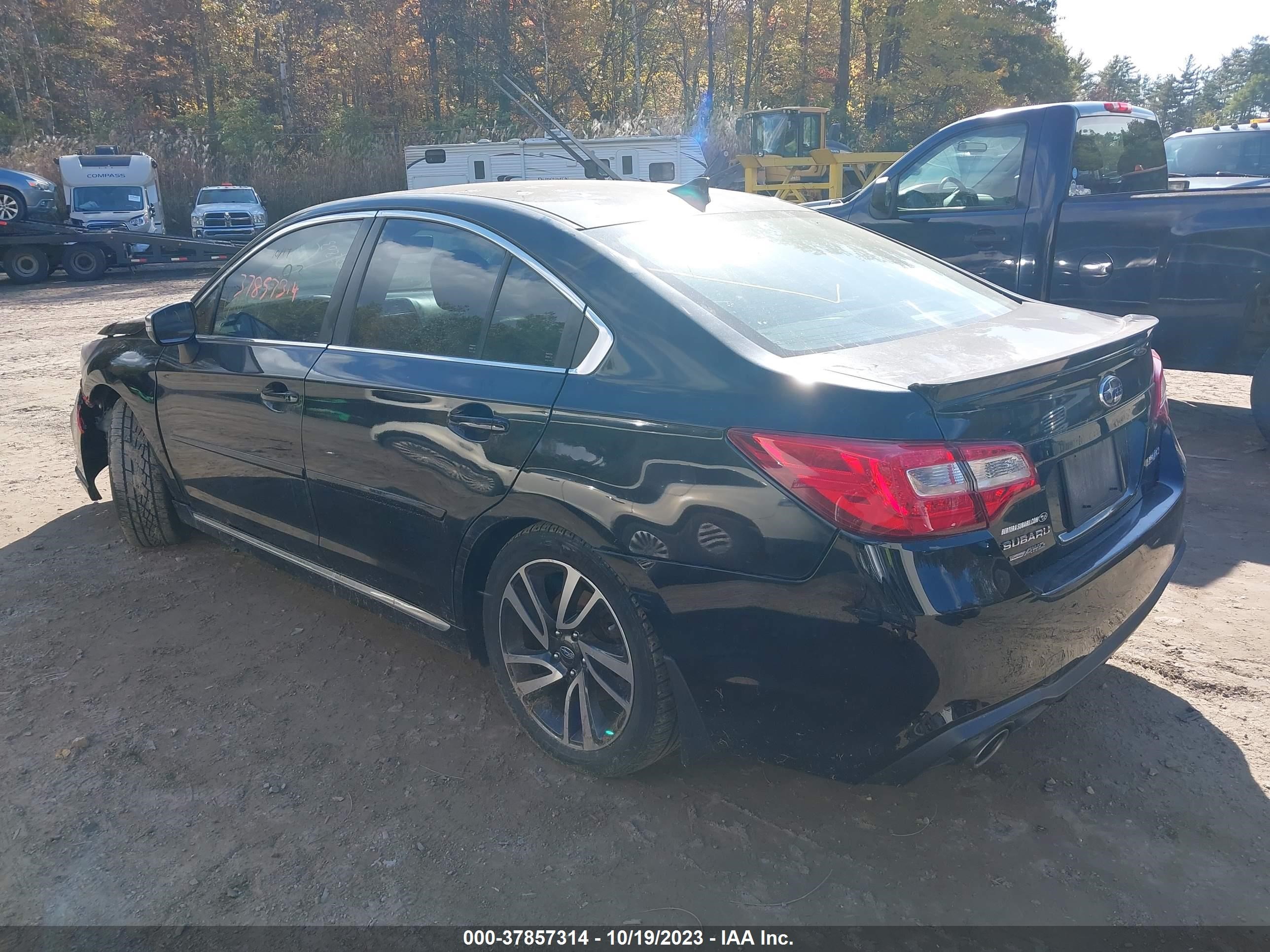 Photo 2 VIN: 4S3BNAS6XK3027189 - SUBARU LEGACY 