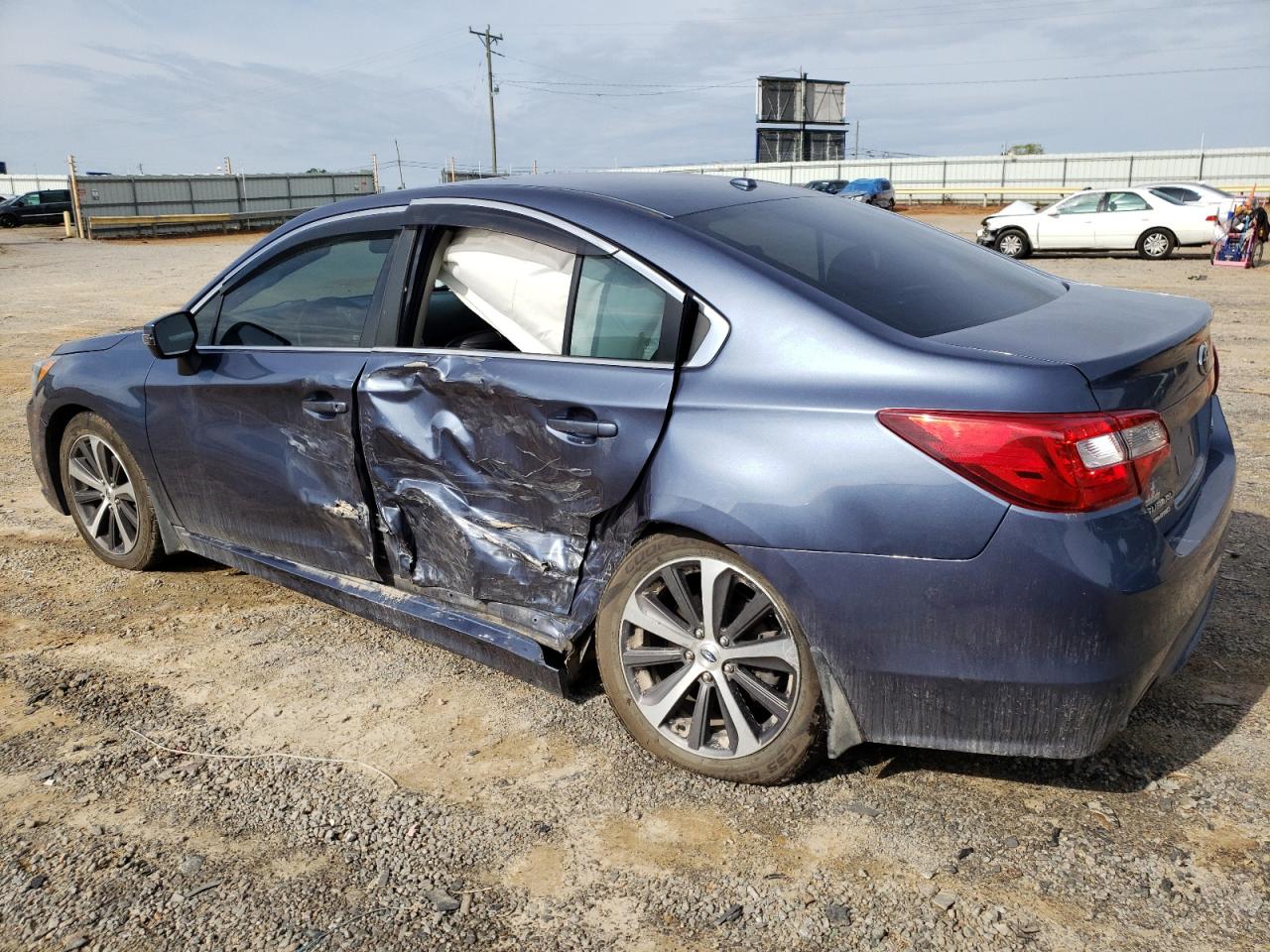 Photo 1 VIN: 4S3BNBJ68F3018973 - SUBARU LEGACY 