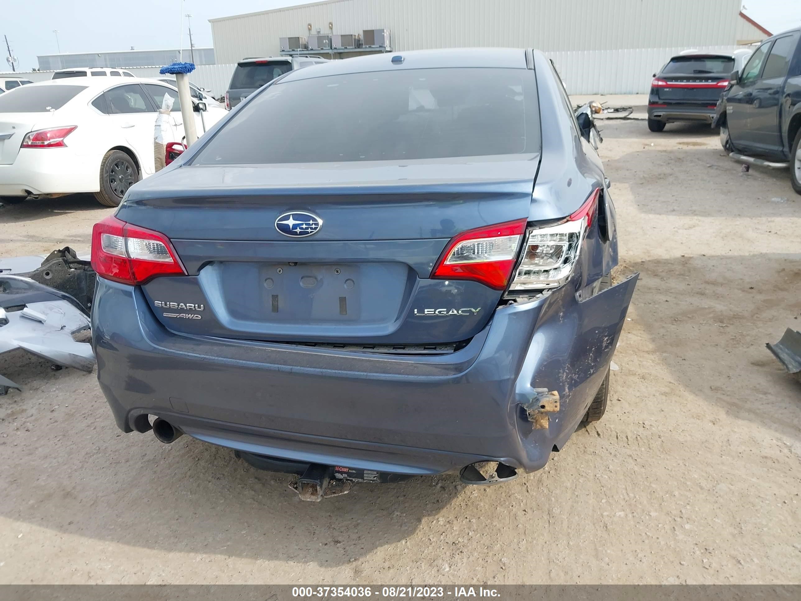 Photo 15 VIN: 4S3BNBL6XF3055732 - SUBARU LEGACY 