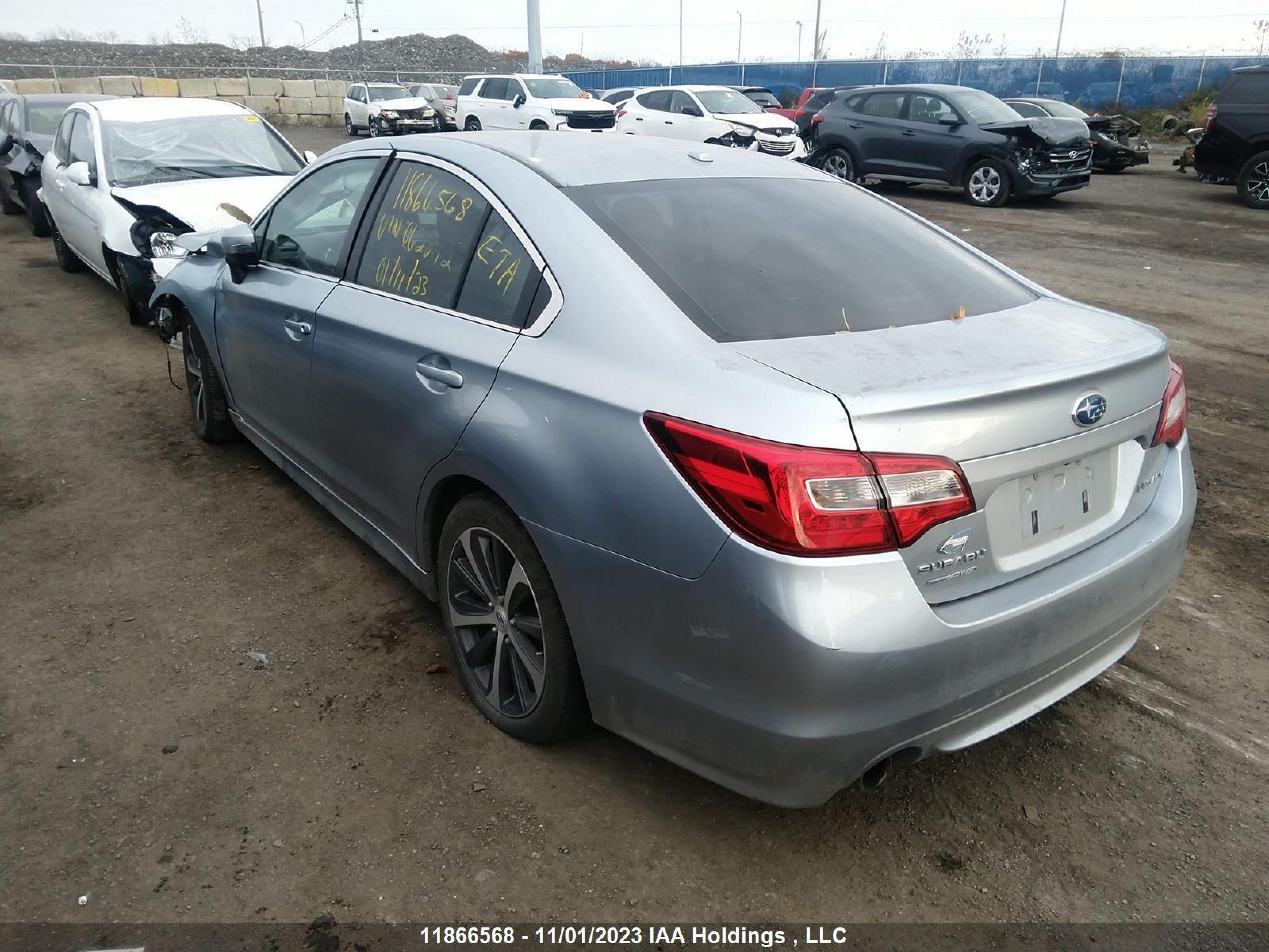 Photo 2 VIN: 4S3BNCN62F3062242 - SUBARU LEGACY 