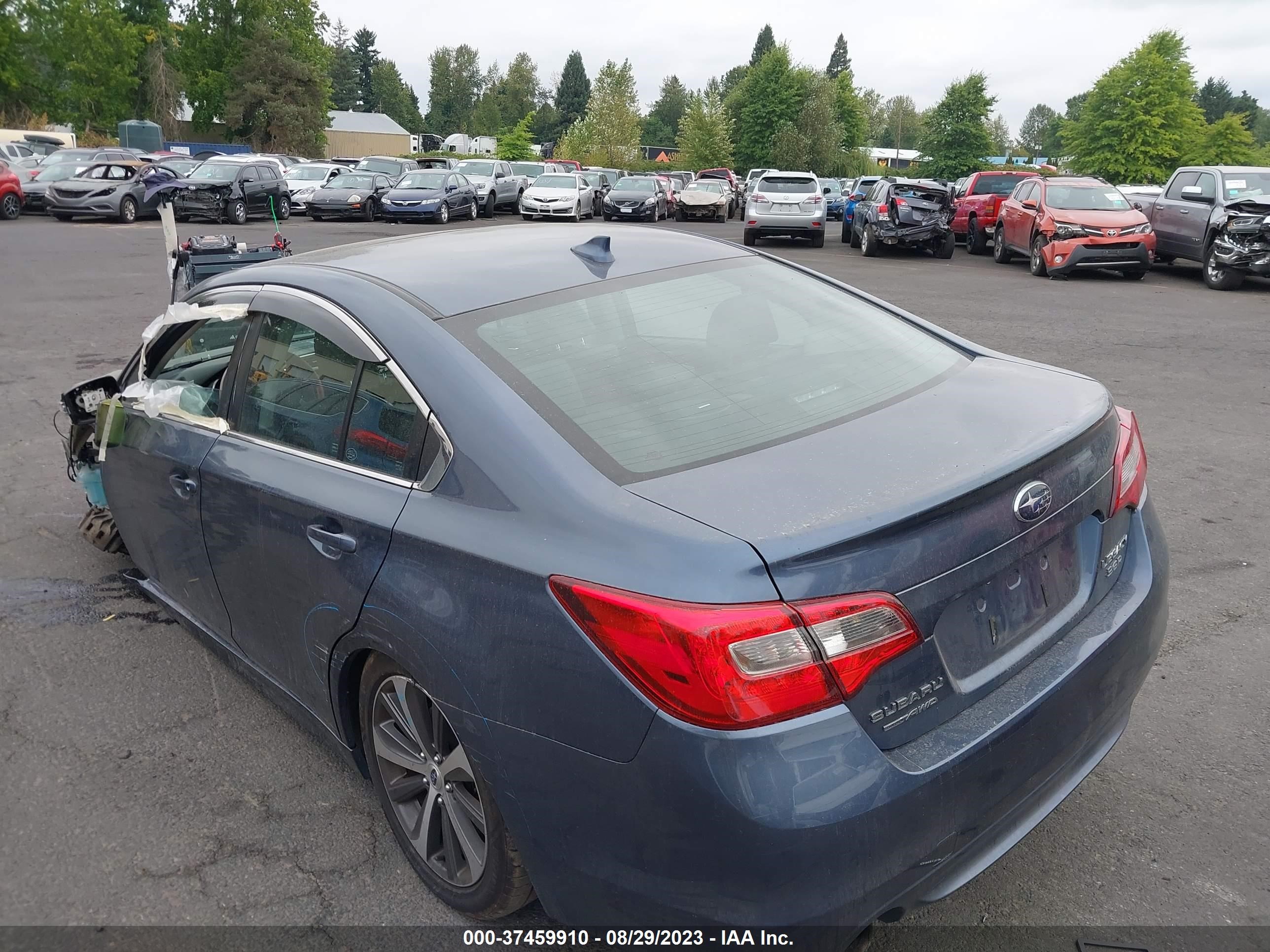 Photo 2 VIN: 4S3BNEK63H3027955 - SUBARU LEGACY 