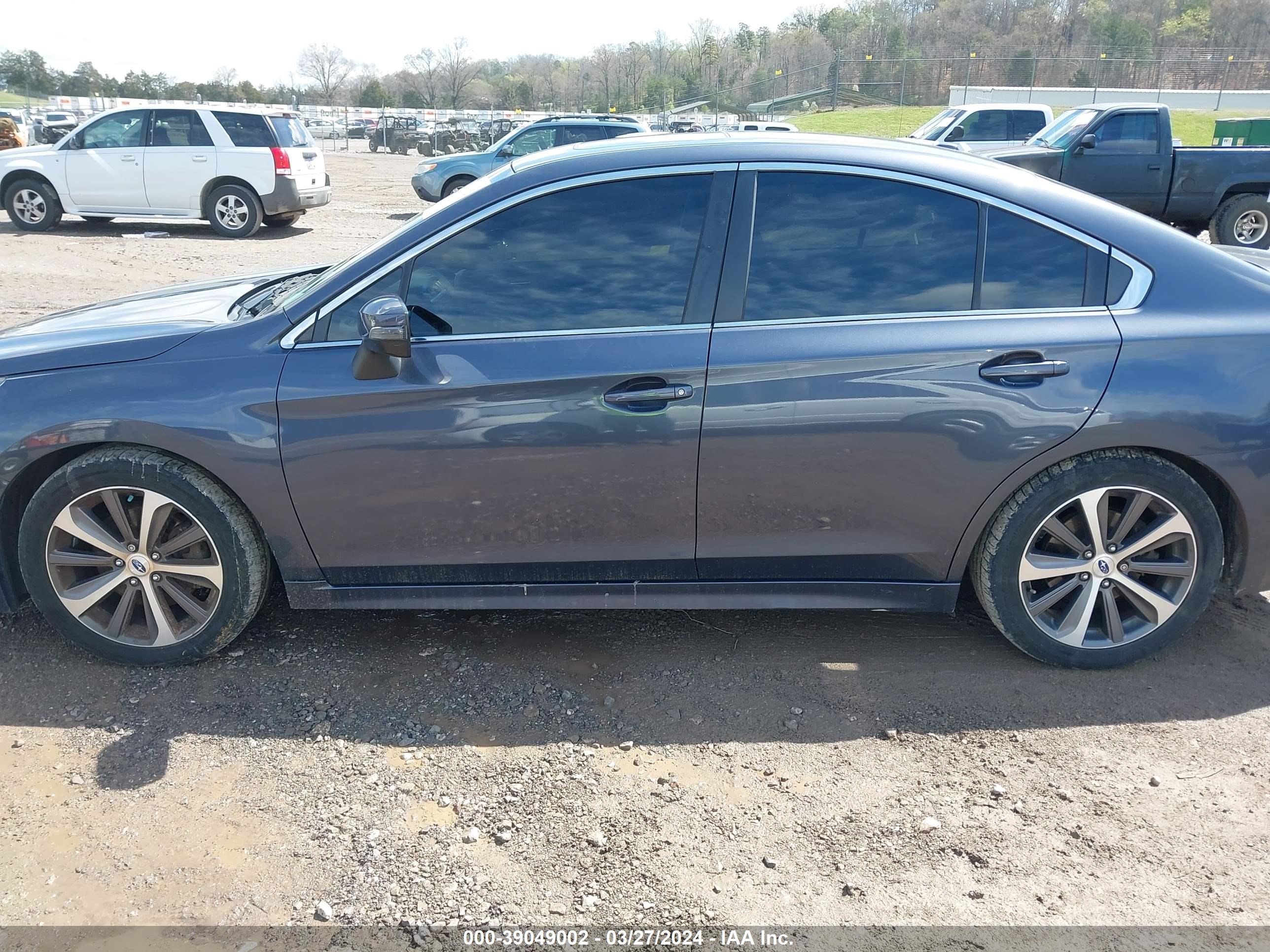 Photo 14 VIN: 4S3BNEN62F3014476 - SUBARU LEGACY 