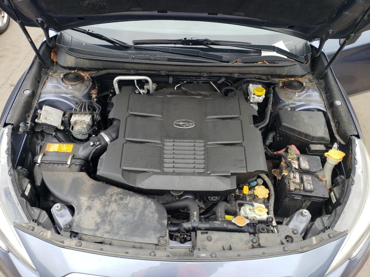 Photo 10 VIN: 4S3BNEN63J3015421 - SUBARU LEGACY 