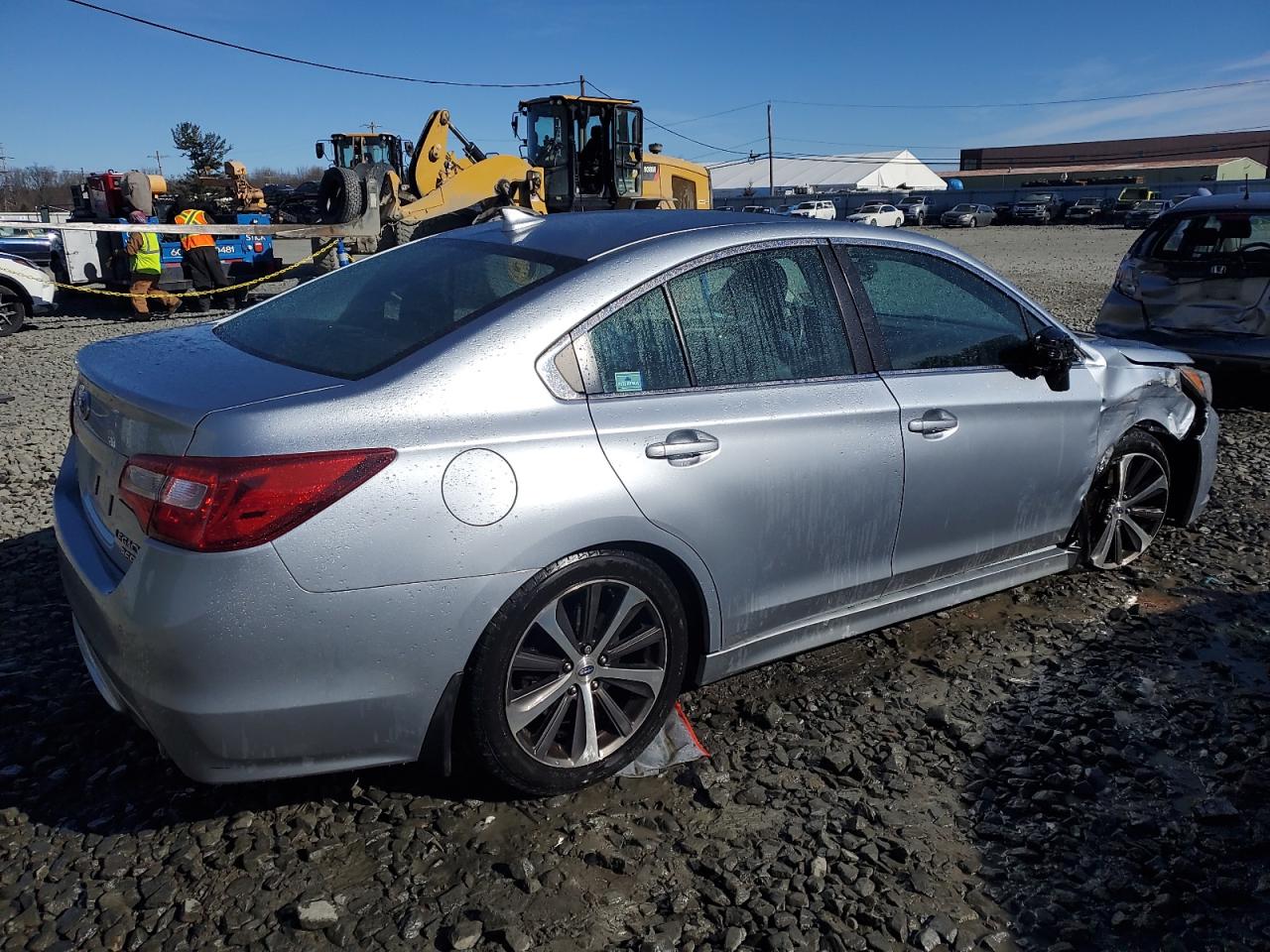 Photo 2 VIN: 4S3BNEN64H3034179 - SUBARU LEGACY 