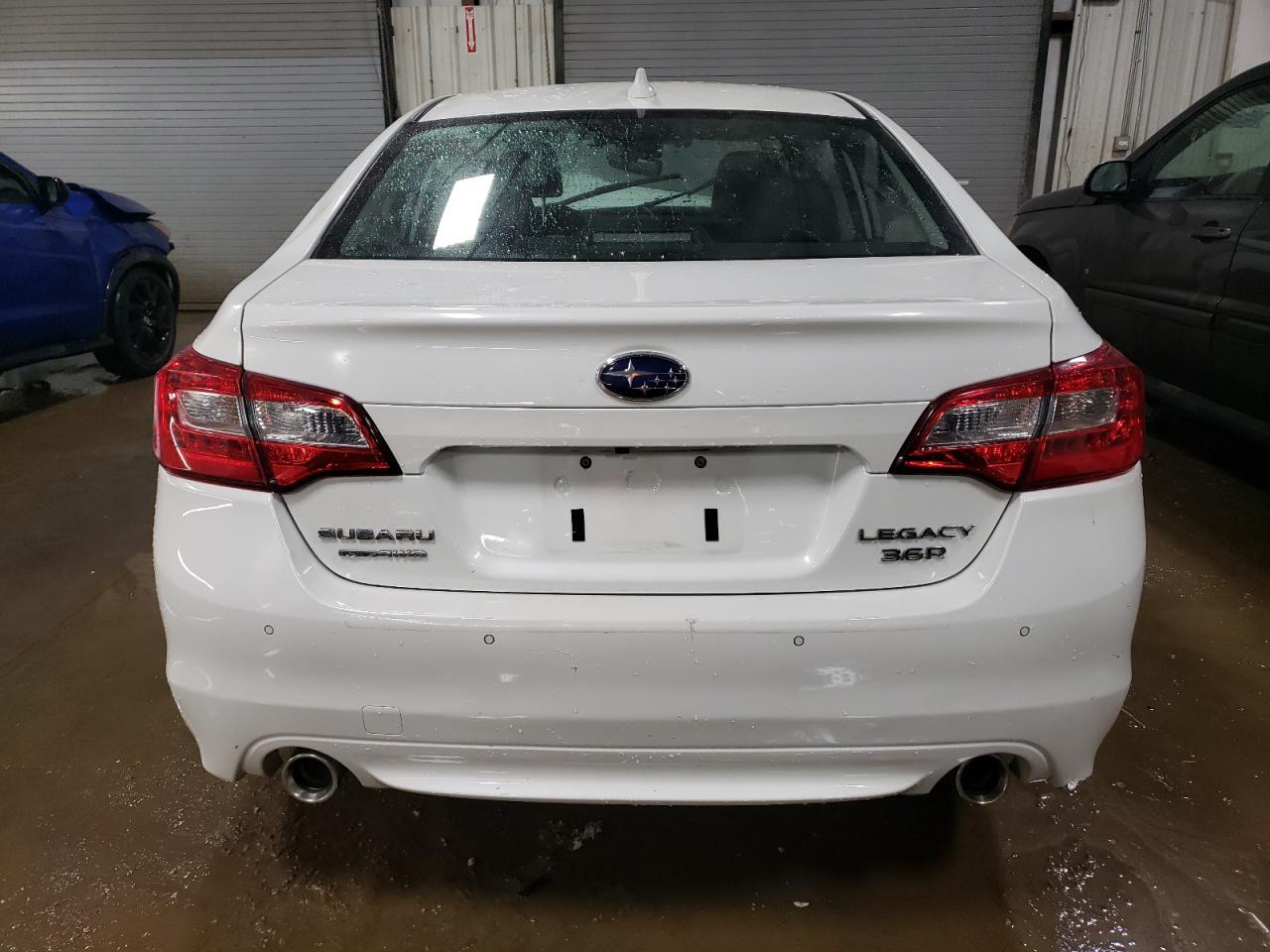 Photo 5 VIN: 4S3BNEN6XH3051794 - SUBARU LEGACY 