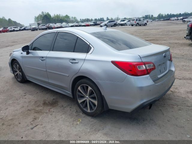 Photo 2 VIN: 4S3BNEN6XJ3003315 - SUBARU LEGACY 