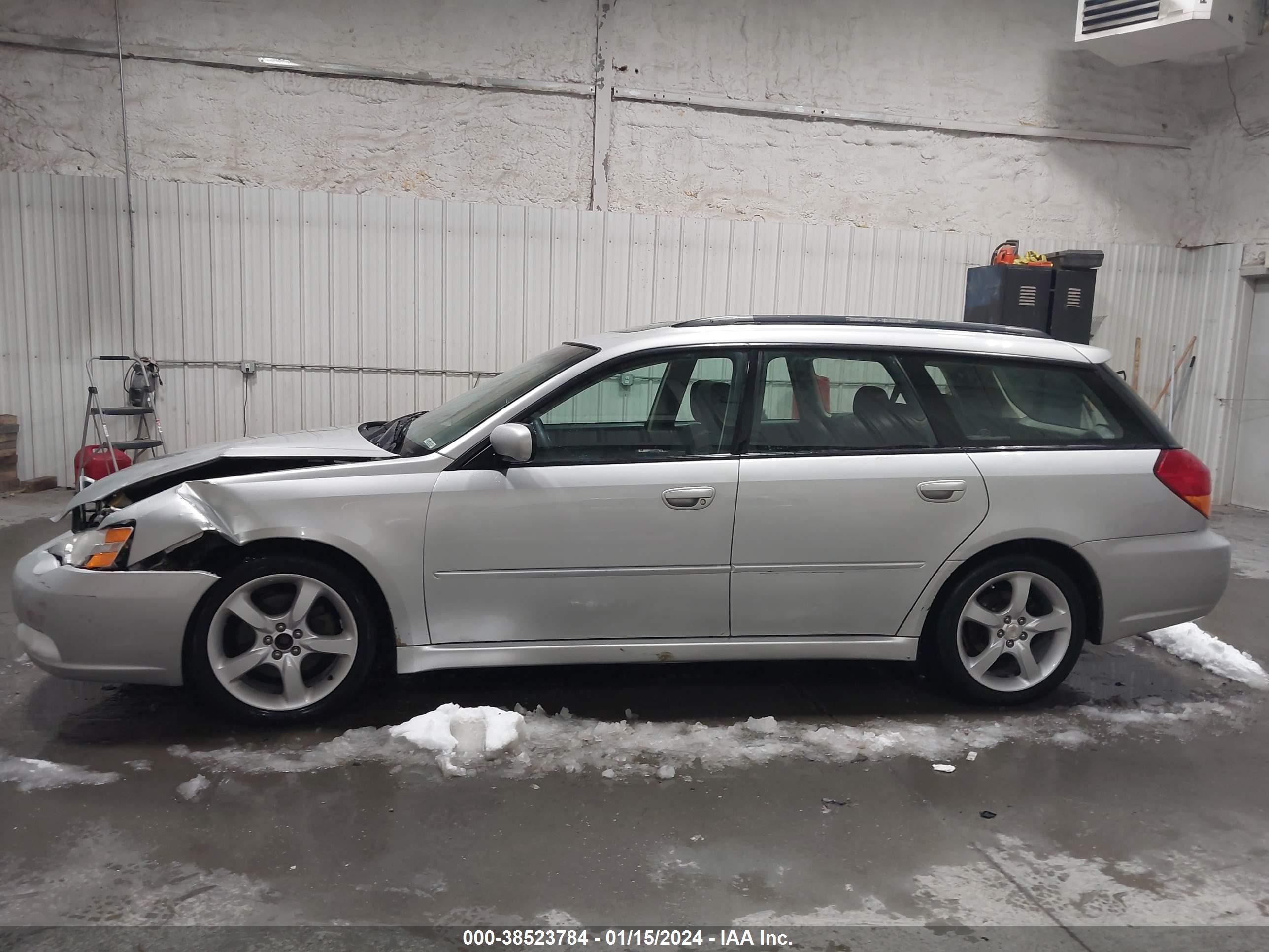 Photo 13 VIN: 4S3BP626867334009 - SUBARU LEGACY 