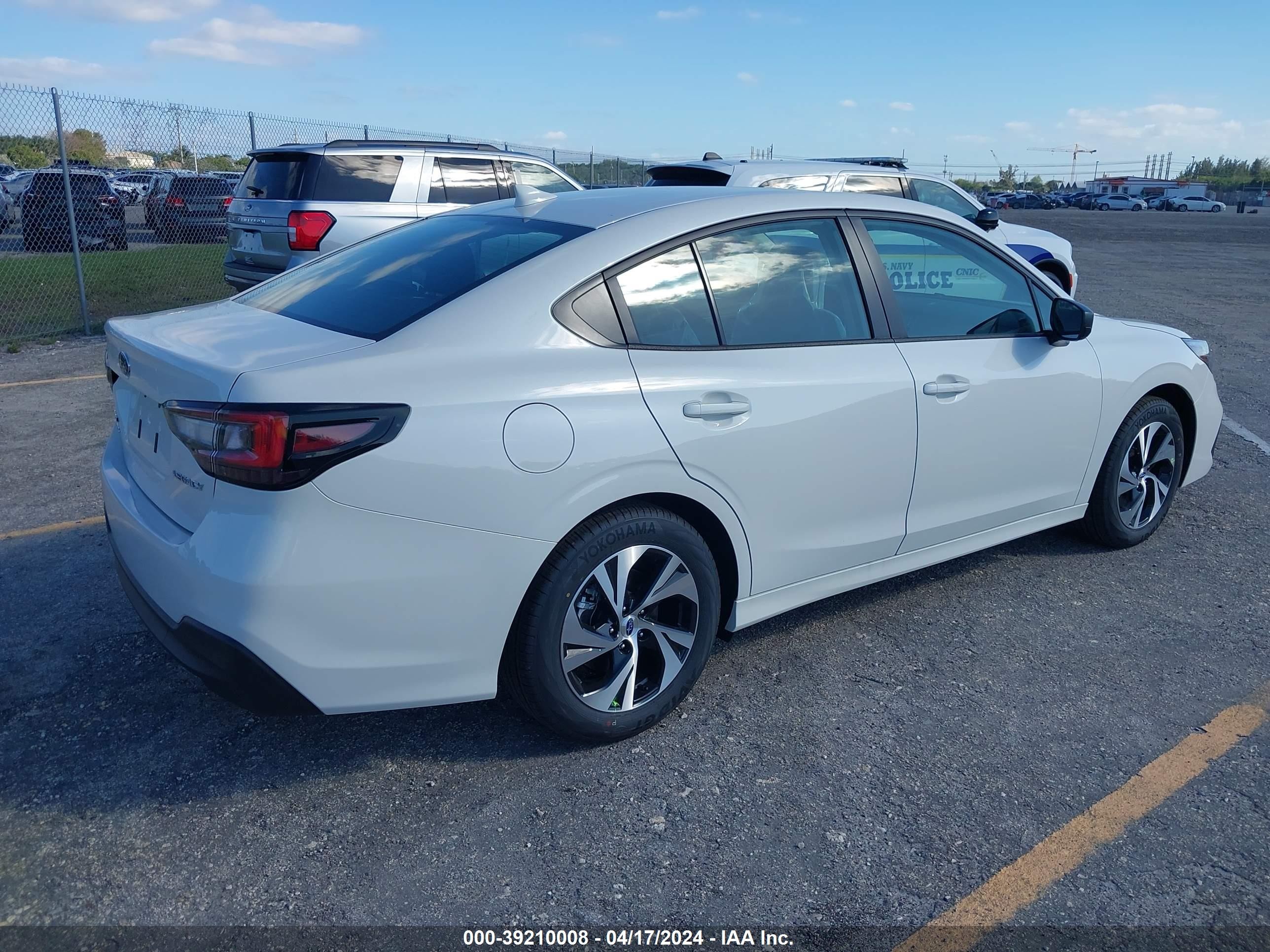 Photo 3 VIN: 4S3BWAB68R3025965 - SUBARU LEGACY 