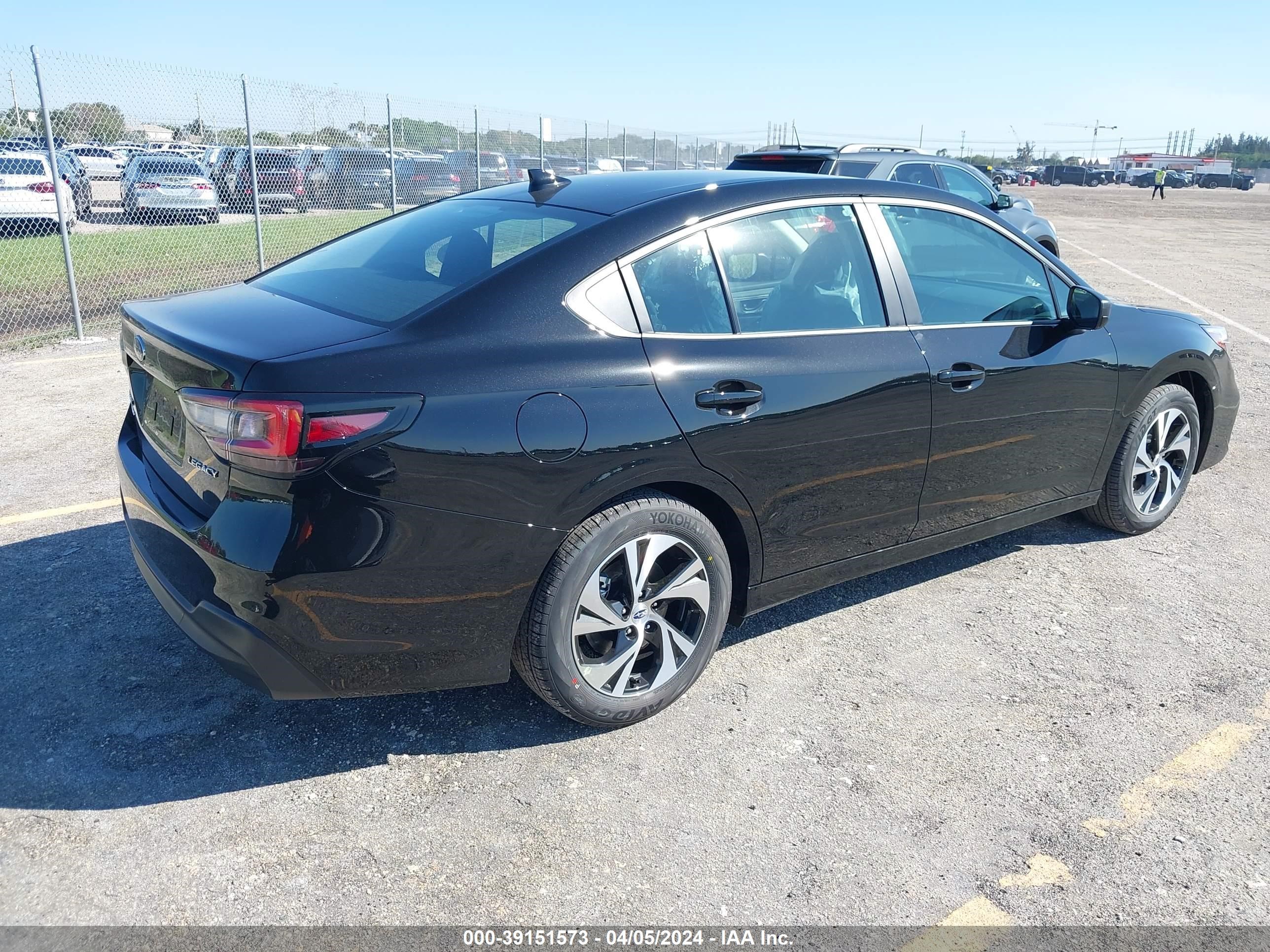 Photo 3 VIN: 4S3BWAB68R3026002 - SUBARU LEGACY 