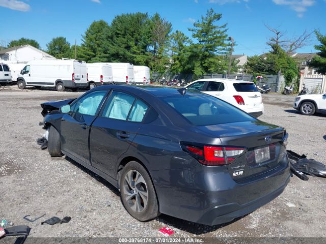 Photo 2 VIN: 4S3BWAC67P3005749 - SUBARU LEGACY 